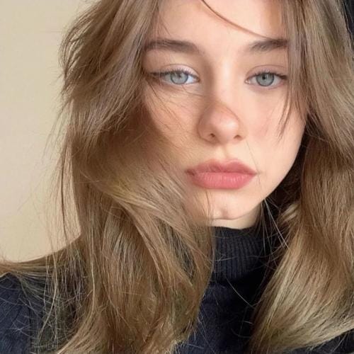 صنم بلوچ avatar